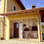 Апартаменты Casale Corsetti *